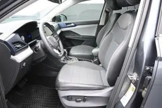 Volkswagen Taos 2022 SE 4dr SUV