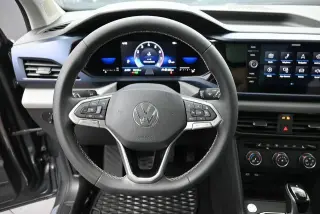Volkswagen Taos 2022 SE 4dr SUV