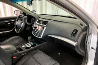 Nissan Altima 2017 2.5 4dr Sedan