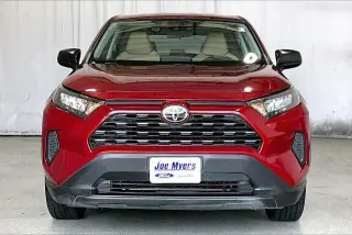 Toyota RAV4 2022 LE 4dr SUV
