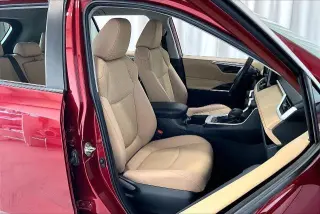 Toyota RAV4 2022 LE 4dr SUV