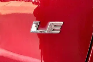 Toyota RAV4 2022 LE 4dr SUV