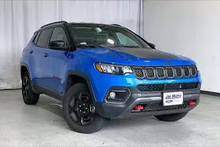 Jeep Compass 2023 4x4 Trailhawk 4dr SUV