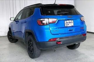 Jeep Compass 2023 4x4 Trailhawk 4dr SUV