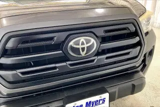 Toyota Tacoma 2018 4x2 SR5 4dr Access Cab 6.1 ft LB