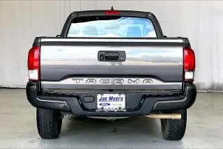 Toyota Tacoma 2018 4x2 SR5 4dr Access Cab 6.1 ft LB