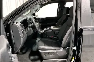 Chevrolet Silverado 1500 2025 4x2 Custom 4dr Crew Cab 5.8 ft. SB