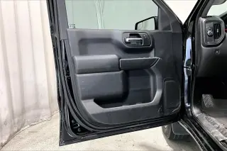 Chevrolet Silverado 1500 2025 4x2 Custom 4dr Crew Cab 5.8 ft. SB