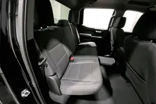 Chevrolet Silverado 1500 2025 4x2 Custom 4dr Crew Cab 5.8 ft. SB