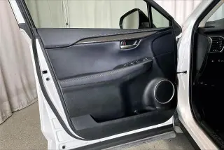 Lexus NX 300 2018 4dr Crossover
