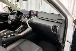 Lexus NX 300 2018 4dr Crossover