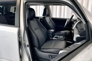 Toyota 4Runner 2022 4x2 SR5 Premium 4dr SUV