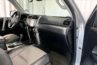 Toyota 4Runner 2022 4x2 SR5 Premium 4dr SUV