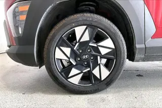 Hyundai KONA 2025 AWD SEL 4dr Crossover