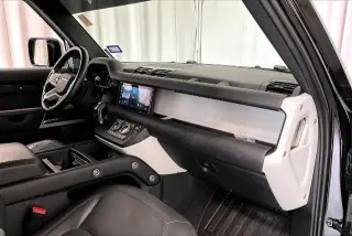 Land Rover Defender 2023 AWD 110 30th Anniversary Edition 4dr SUV