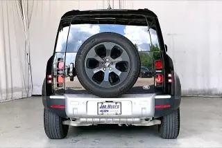 Land Rover Defender 2023 AWD 110 30th Anniversary Edition 4dr SUV