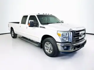 Ford F-250 Super Duty 2014 4x2 King Ranch 4dr Crew Cab 6.8 ft. SB Pickup
