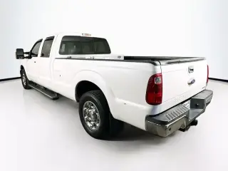 Ford F-250 Super Duty 2014 4x2 King Ranch 4dr Crew Cab 6.8 ft. SB Pickup