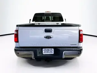 Ford F-250 Super Duty 2014 4x2 King Ranch 4dr Crew Cab 6.8 ft. SB Pickup