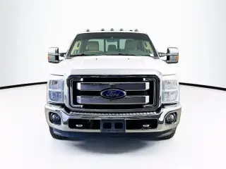Ford F-250 Super Duty 2014 4x2 King Ranch 4dr Crew Cab 6.8 ft. SB Pickup