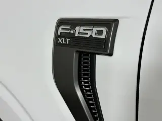 Ford F-150 2023 4x2 XL 4dr SuperCrew 5.5 ft. SB