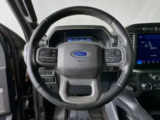 Ford F-150 2021 4x4 Platinum 4dr SuperCrew 6.5 ft. SB