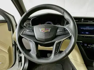 Cadillac XT5 2018 4x4 4dr SUV