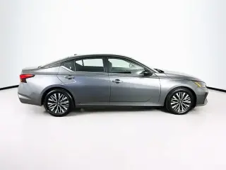 Nissan Altima 2024 2.5 SV 4dr Sedan