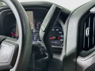 Chevrolet Silverado 1500 2022 4x2 Custom 4dr Crew Cab 5.8 ft. SB
