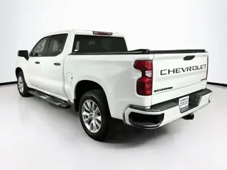 Chevrolet Silverado 1500 2022 4x2 Custom 4dr Crew Cab 5.8 ft. SB