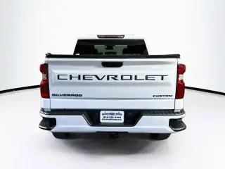 Chevrolet Silverado 1500 2022 4x2 Custom 4dr Crew Cab 5.8 ft. SB