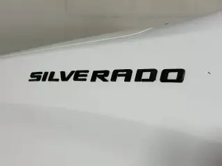 Chevrolet Silverado 1500 2022 4x2 Custom 4dr Crew Cab 5.8 ft. SB