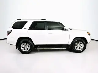 Toyota 4Runner 2019 4x2 SR5 4dr SUV