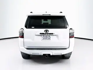 Toyota 4Runner 2019 4x2 SR5 4dr SUV