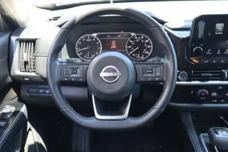 Nissan Pathfinder 2023 AWD SL 4dr SUV