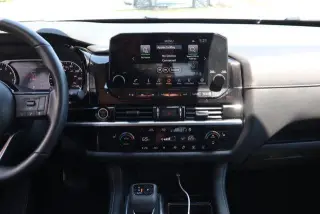 Nissan Pathfinder 2023 AWD SL 4dr SUV