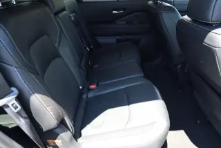 Nissan Pathfinder 2023 AWD SL 4dr SUV