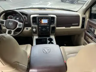 Ram 1500 2013 4x4 Laramie 4dr Crew Cab 6.3 ft. SB Pickup