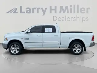 Ram 1500 2013 4x4 Laramie 4dr Crew Cab 6.3 ft. SB Pickup