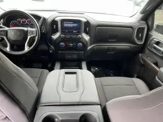 Chevrolet Silverado 1500 Limited 2022 4x4 LT Trail Boss 4dr Crew Cab 5.8 ft. SB