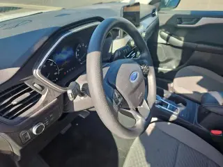 Ford Escape Hybrid 2022 SE 4dr SUV