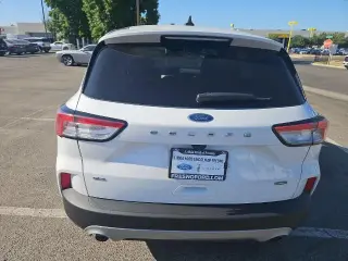Ford Escape Hybrid 2022 SE 4dr SUV