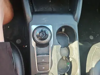 Ford Escape Hybrid 2020 AWD Titanium 4dr SUV