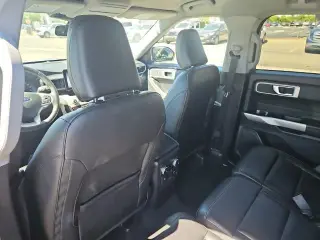 Ford Explorer 2023 XLT 4dr SUV