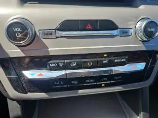 Ford Explorer 2024 XLT 4dr SUV