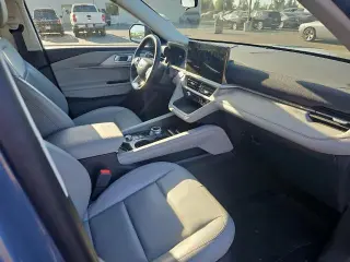 Ford Explorer 2025 AWD Active 4dr SUV