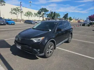 Toyota RAV4 2018 XLE 4dr SUV
