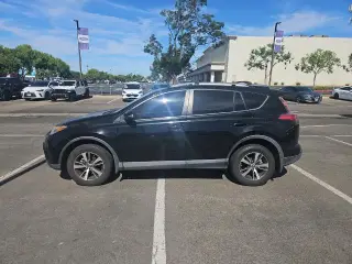 Toyota RAV4 2018 XLE 4dr SUV