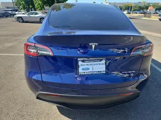 Tesla Model Y 2024 AWD Long Range 4dr Crossover