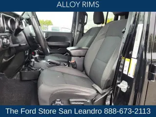 Jeep Gladiator 2020 4x4 Sport Altitude 4dr Crew Cab 5.0 ft. SB